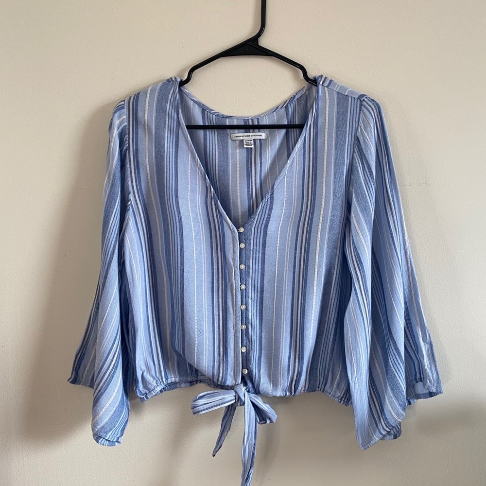 American Eagle Cropped Bell Sleeve Top Str…